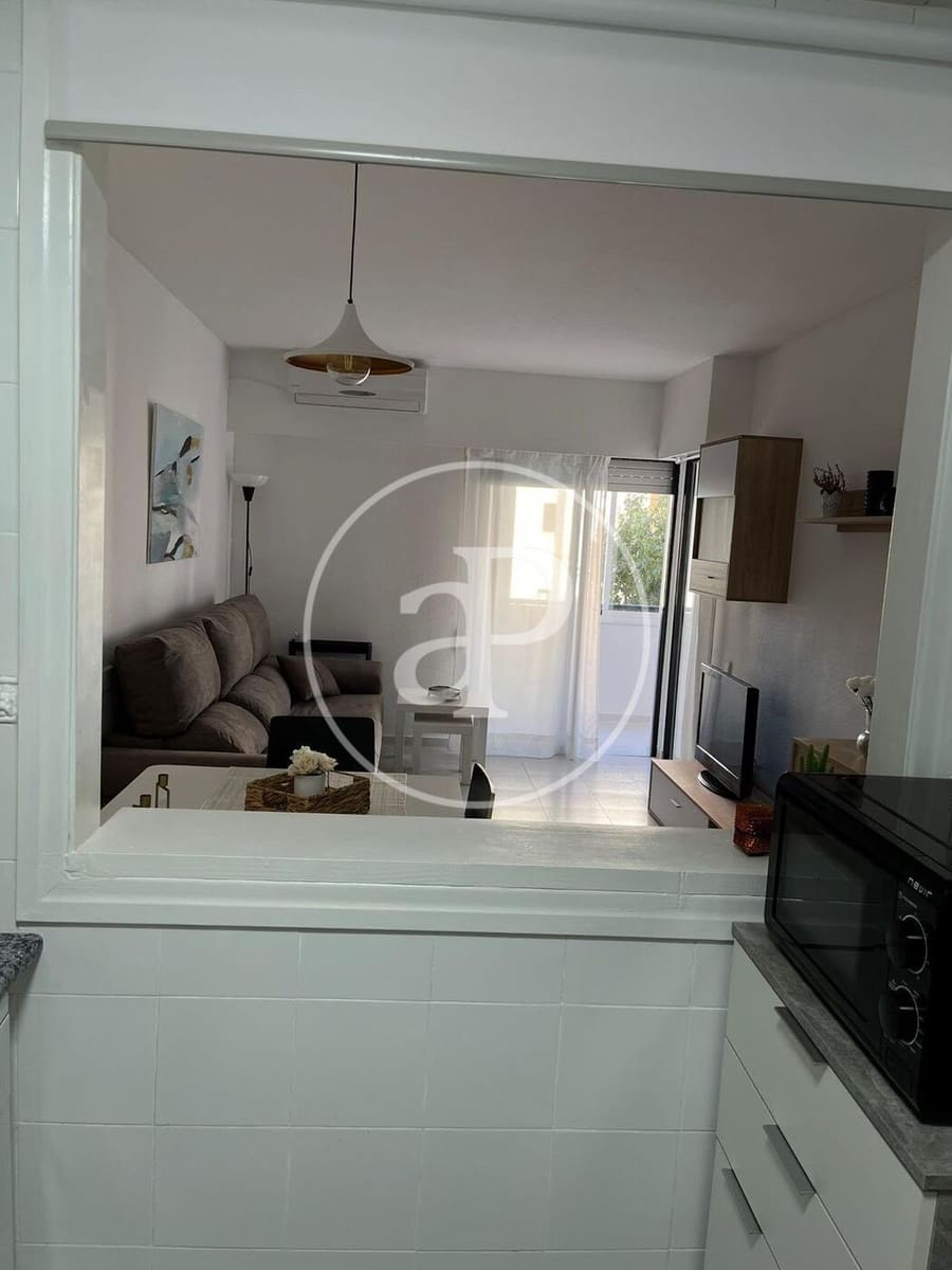 2 bedroom Apartment for rent in Arenales del Sol with pool - € 1,100 (Ref: 9970701)