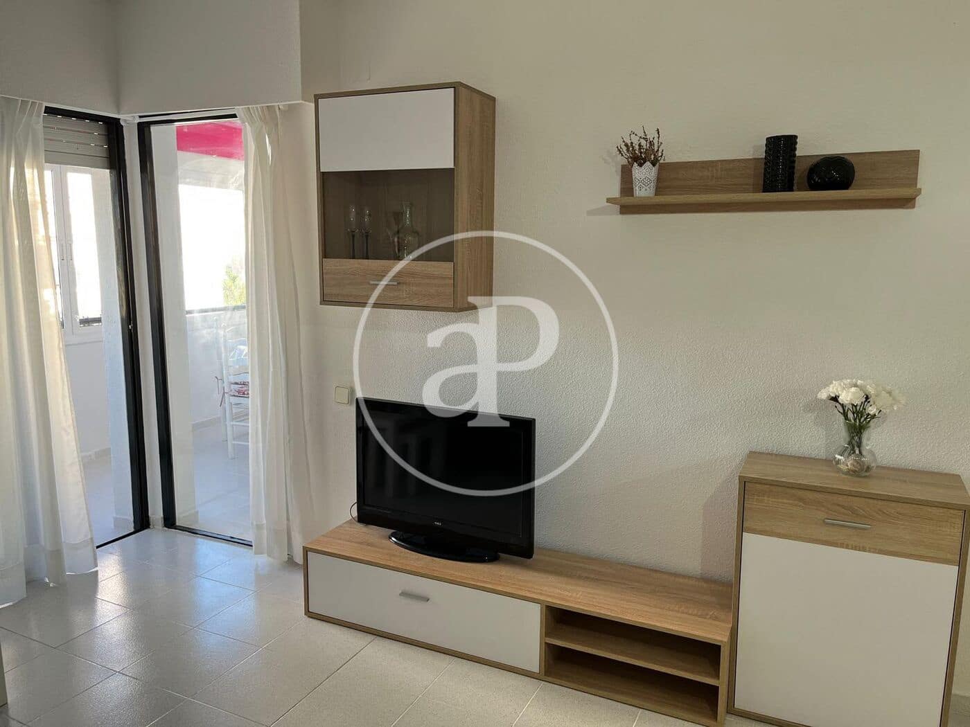 2 bedroom Apartment for rent in Arenales del Sol with pool - € 1,100 (Ref: 9970701)