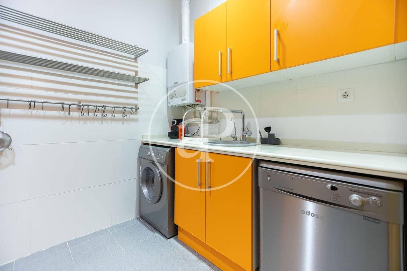 1 soverom Leilighet til leie i Valencia by - € 1 600 (Ref: 9970702)