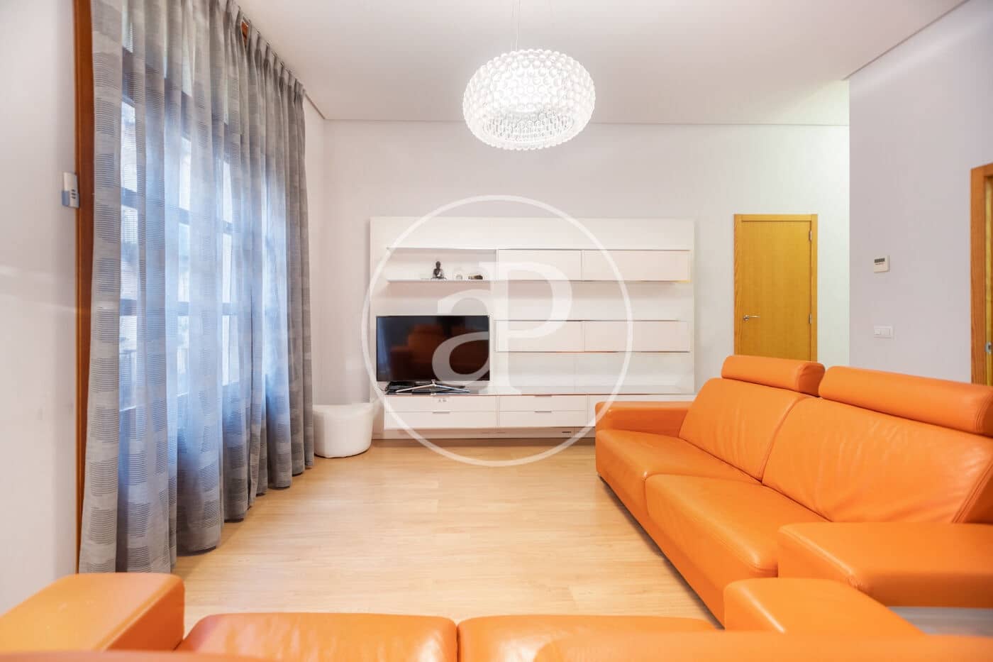 1 soverom Leilighet til leie i Valencia by - € 1 600 (Ref: 9970702)