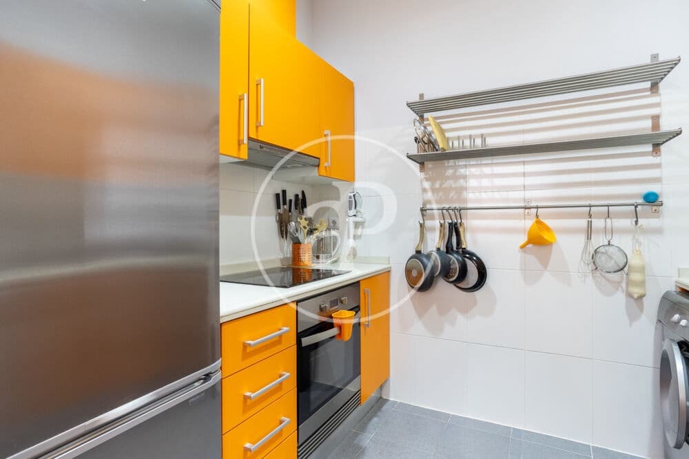 Apartamento de 1 habitación en València ciudad en alquiler - 1.600 € (Ref: 9970702)