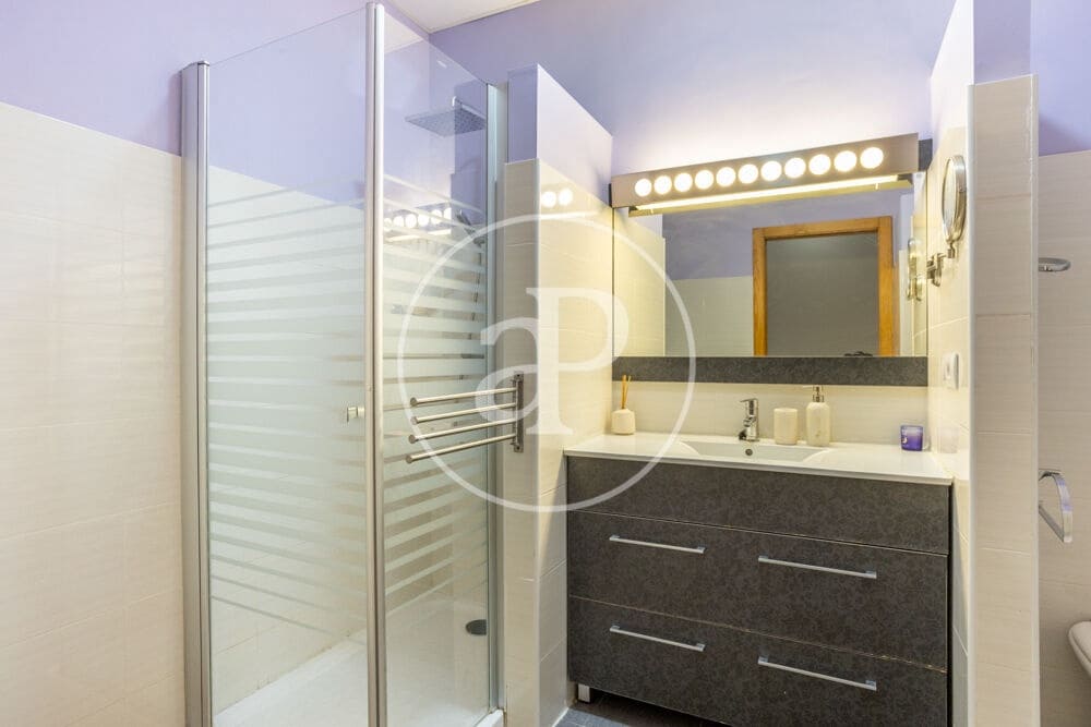 Apartamento de 1 habitación en València ciudad en alquiler - 1.600 € (Ref: 9970702)
