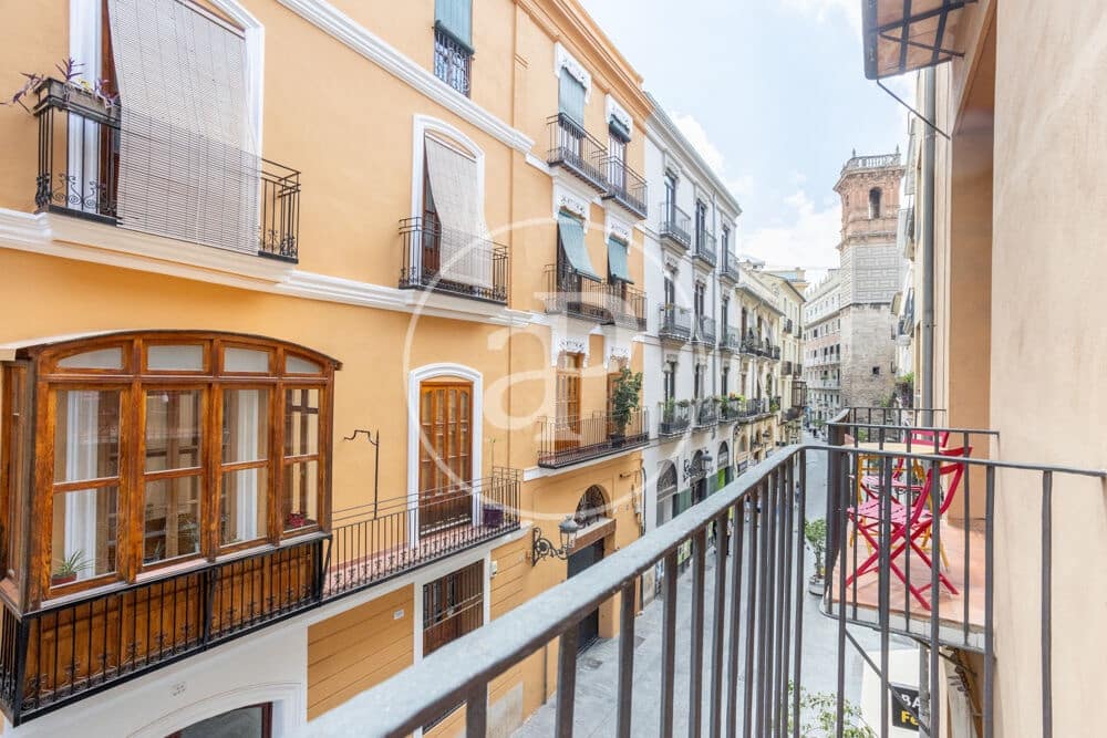 Apartamento de 1 habitación en València ciudad en alquiler - 1.600 € (Ref: 9970702)