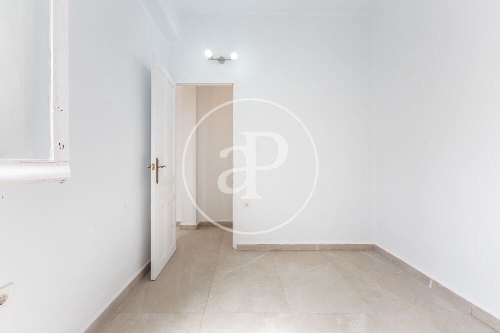 4 soveværelse Penthouse til salg i Valencia by - € 300.000 (Ref: 9970703)