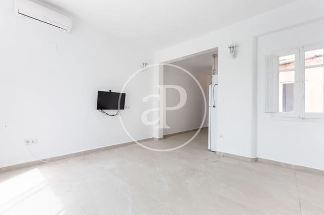4 soveværelse Penthouse til salg i Cabanyal-Canyamelar, Valencia by - € 300.000 (Ref: 9970703)