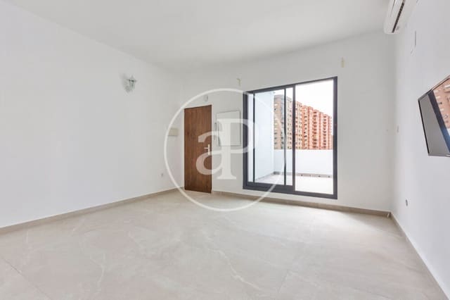 4 soveværelse Penthouse til salg i Cabanyal-Canyamelar, Valencia by - € 300.000 (Ref: 9970703)