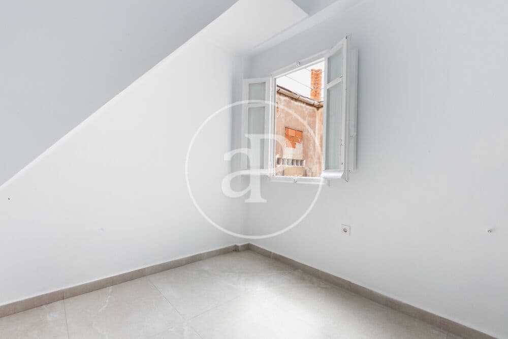 4 soveværelse Penthouse til salg i Valencia by - € 300.000 (Ref: 9970703)