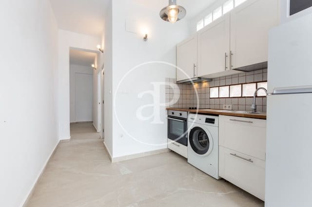4 soveværelse Penthouse til salg i Cabanyal-Canyamelar, Valencia by - € 300.000 (Ref: 9970703)