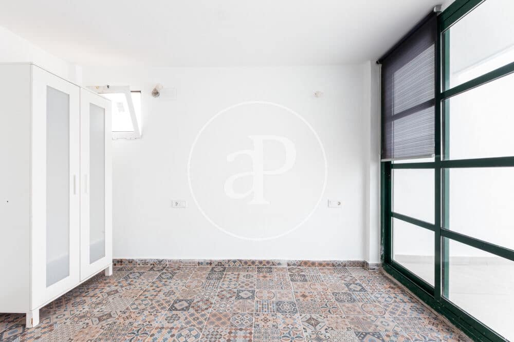 4 soveværelse Penthouse til salg i Valencia by - € 300.000 (Ref: 9970703)