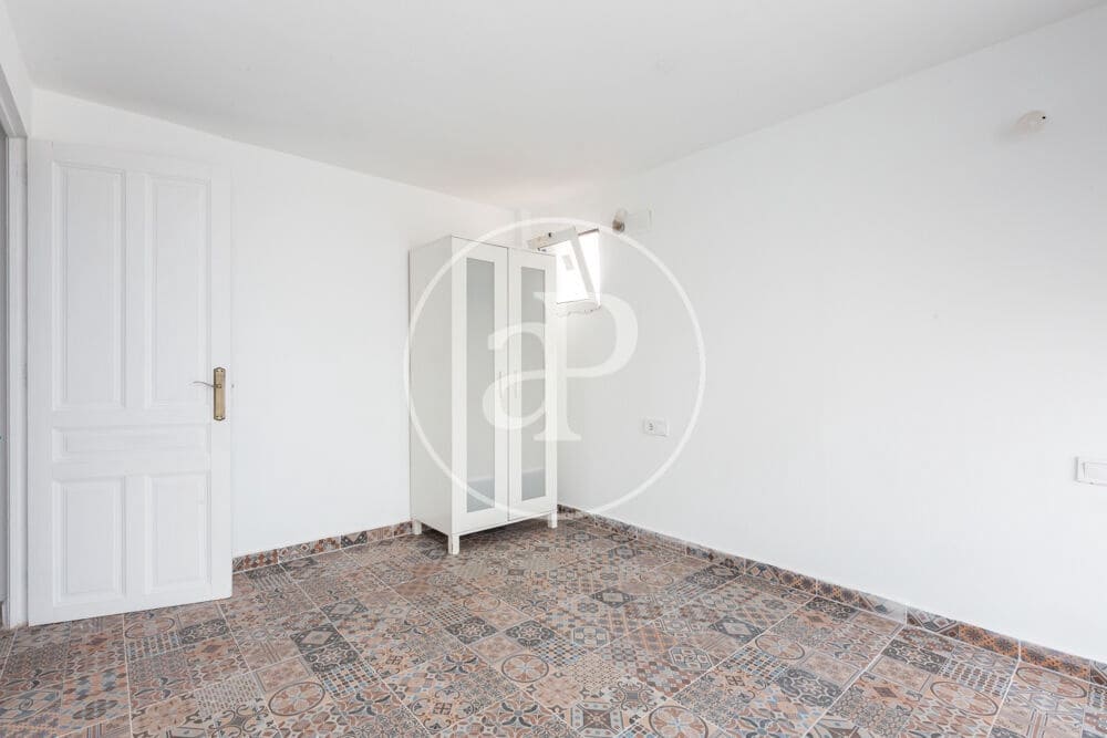 4 soveværelse Penthouse til salg i Valencia by - € 300.000 (Ref: 9970703)