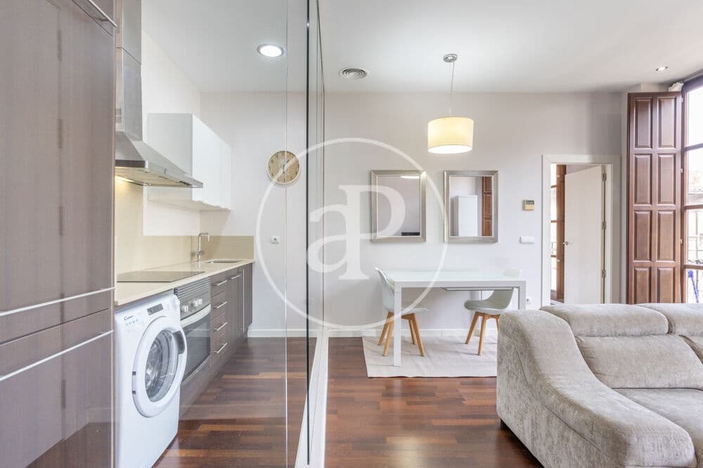 Apartamento de 1 habitación en València ciudad en alquiler - 1.500 € (Ref: 9970705)