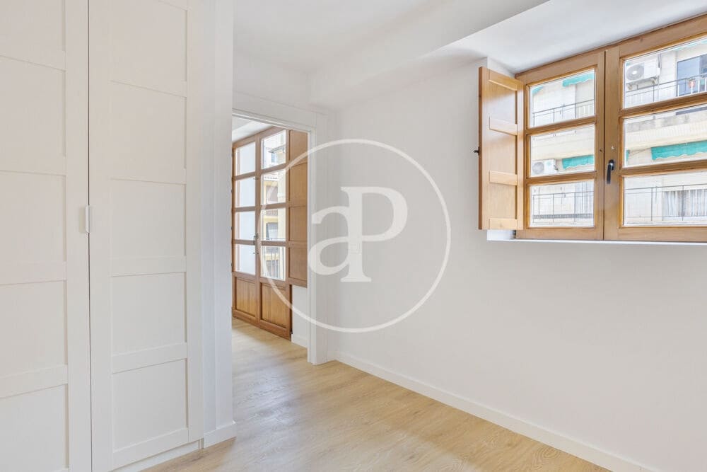 1 soverom Leilighet til leie i Valencia by - € 1 500 (Ref: 9970706)