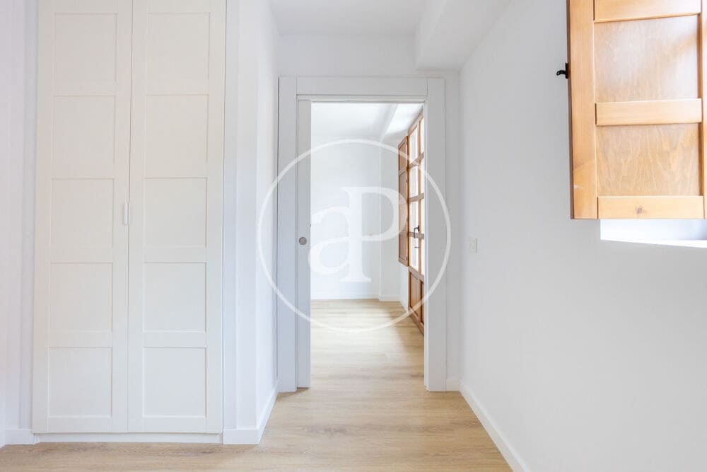 1 soverom Leilighet til leie i Valencia by - € 1 500 (Ref: 9970706)