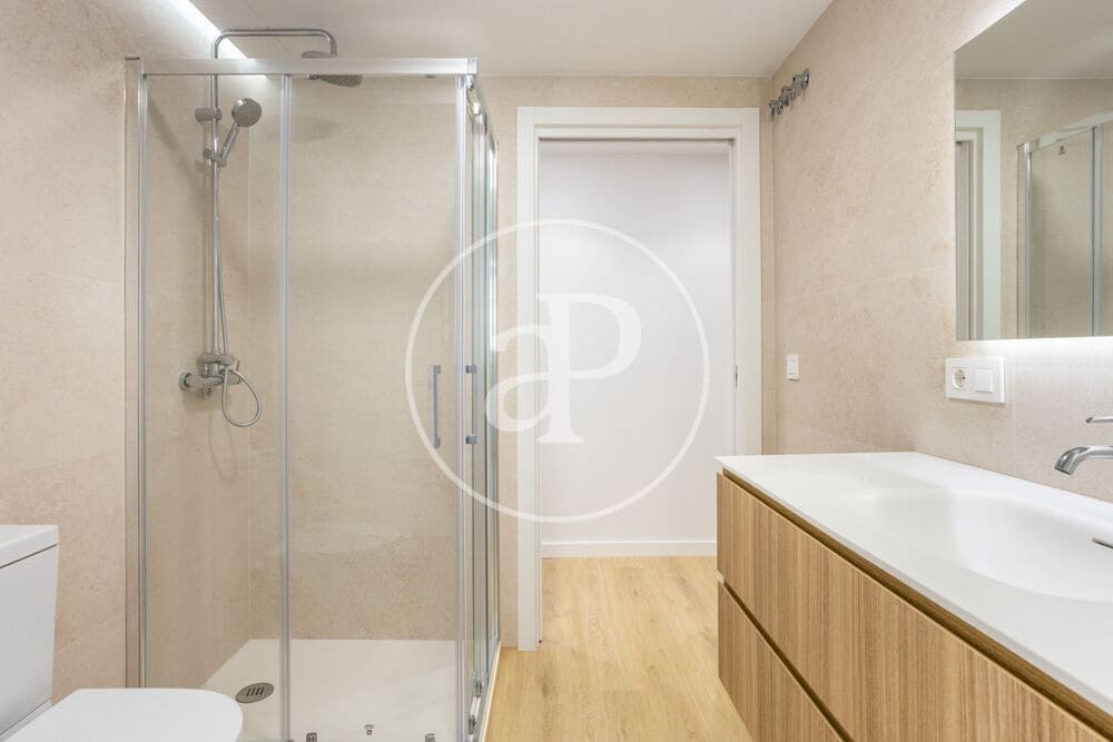 1 soverom Leilighet til leie i Valencia by - € 1 500 (Ref: 9970706)