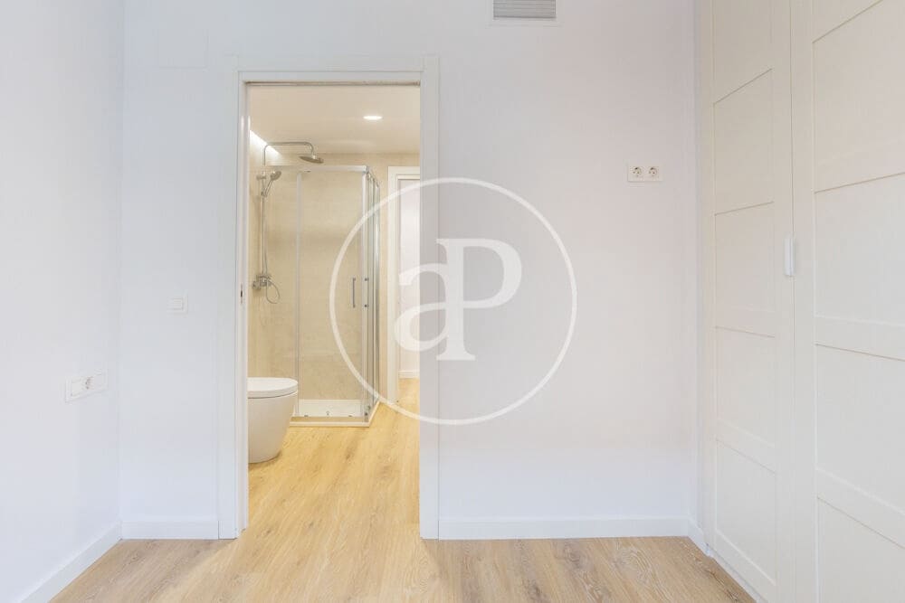 1 soverom Leilighet til leie i Valencia by - € 1 500 (Ref: 9970706)
