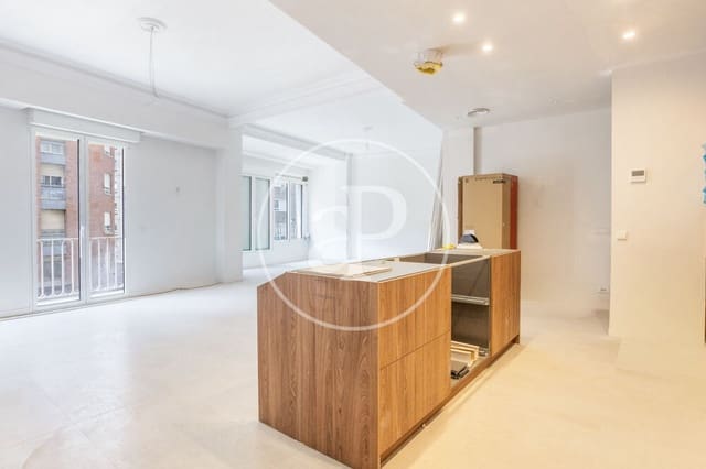 4 soverom Leilighet til leie i El Mercat, Valencia by - € 4 500 (Ref: 9970707)