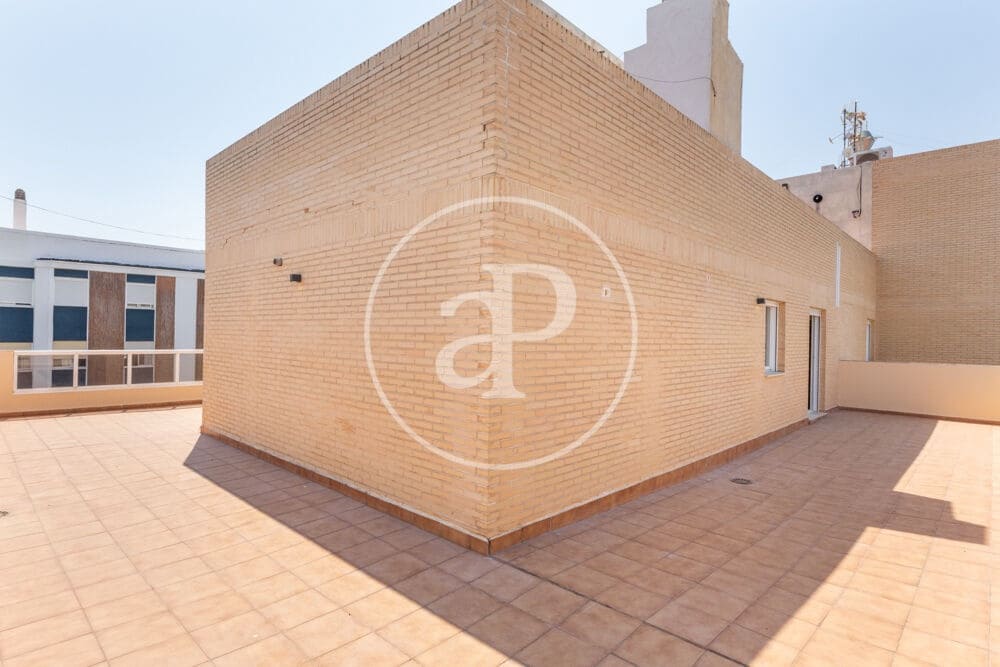 Appartement de 3 chambres à louer à Sagunto / Sagunt - 1 500 € (Ref: 9973381)