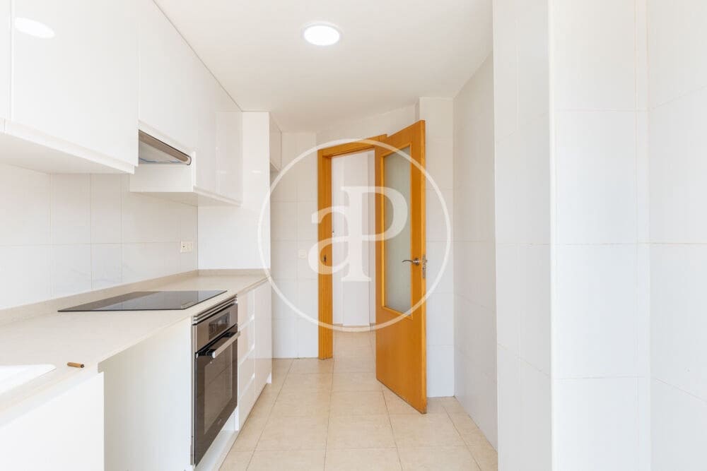 Appartement de 3 chambres à louer à Sagunto / Sagunt - 1 500 € (Ref: 9973381)