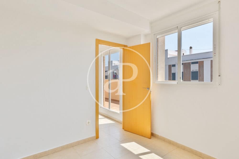 Appartement de 3 chambres à louer à Sagunto / Sagunt - 1 500 € (Ref: 9973381)