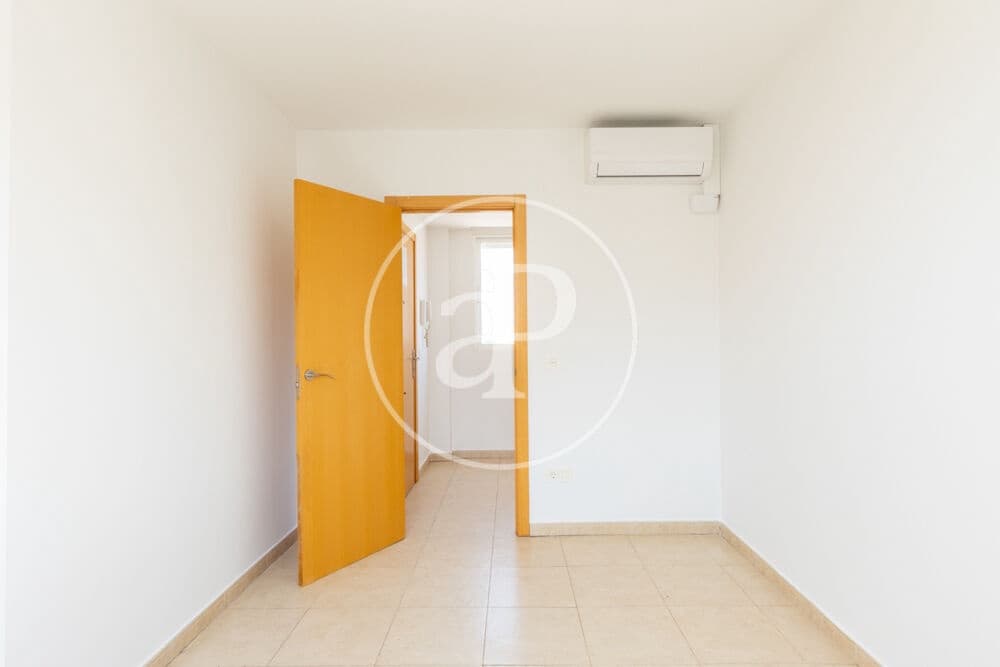 Appartement de 3 chambres à louer à Sagunto / Sagunt - 1 500 € (Ref: 9973381)