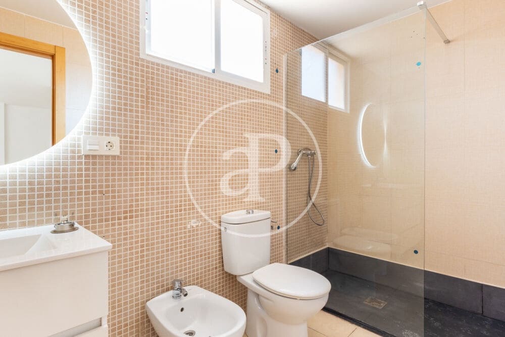 Appartement de 3 chambres à louer à Sagunto / Sagunt - 1 500 € (Ref: 9973381)