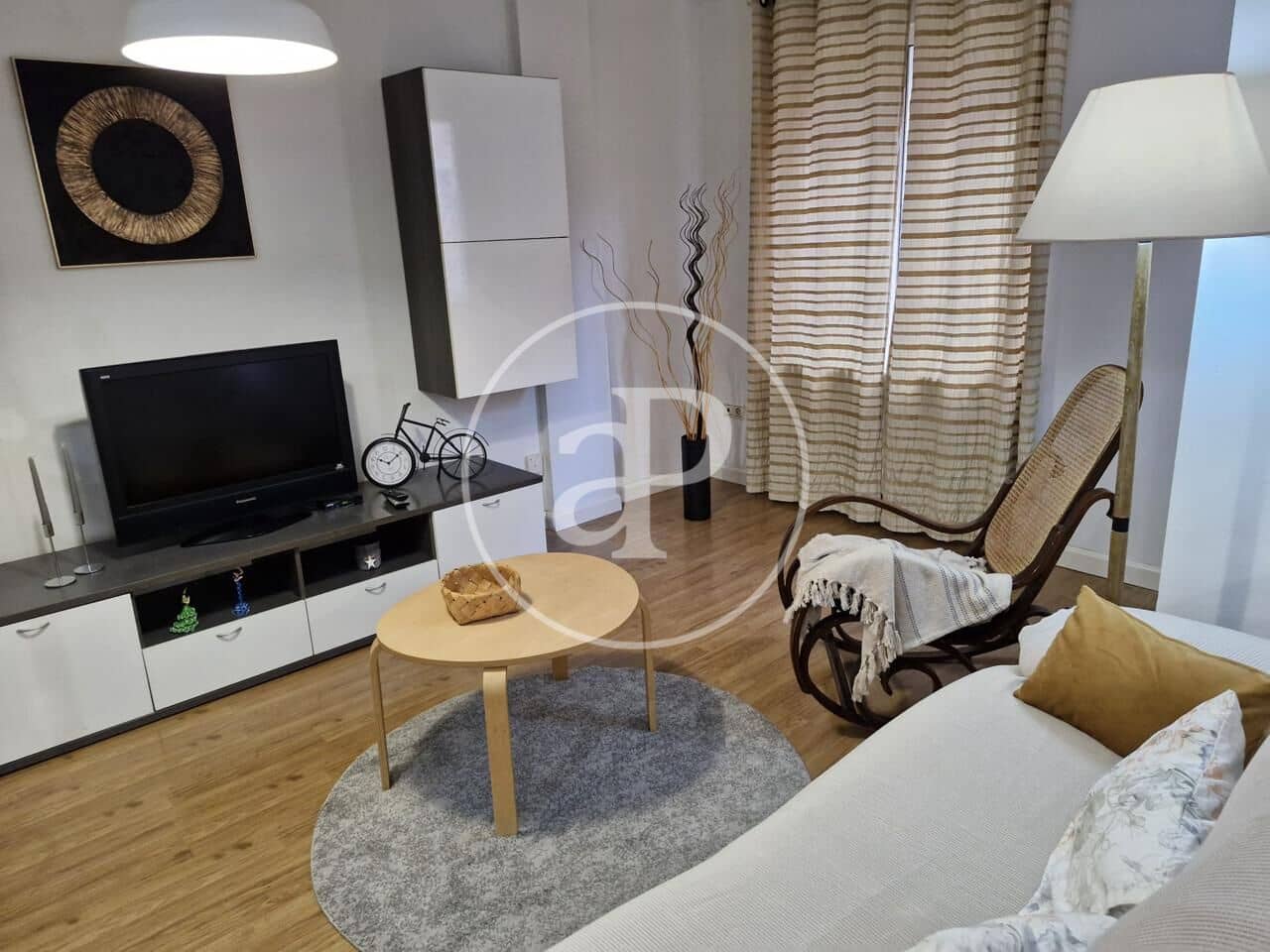 3 bedroom Apartment for rent in Valencia city - € 1,500 (Ref: 9973382)