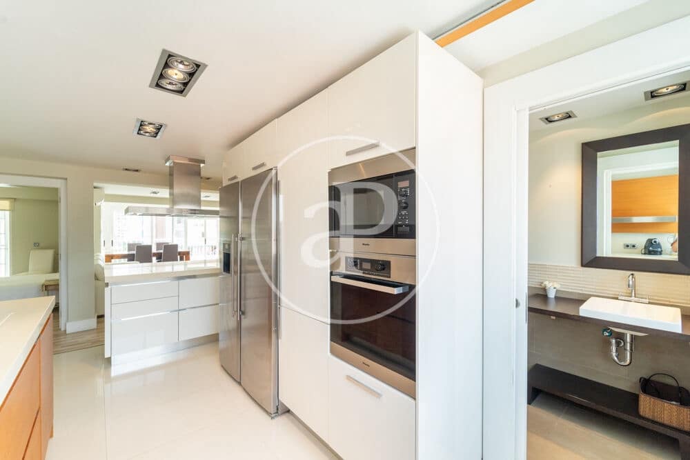 2 soverom Leilighet til salgs i Benidorm - € 395 000 (Ref: 9977402)