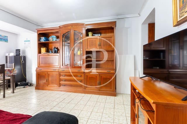 3 slaapkamer Appartement te koop in La Malva-Rosa, Valencia stad - € 200.000 (Ref: 9978955)