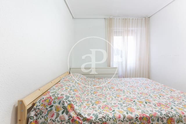 3 slaapkamer Appartement te koop in La Malva-Rosa, Valencia stad - € 200.000 (Ref: 9978955)