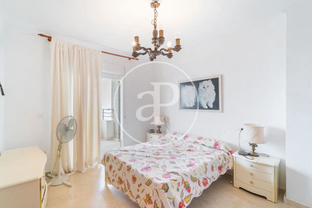 3 soverom Leilighet til salgs i Benidorm med svømmebasseng - € 660 000 (Ref: 9978956)