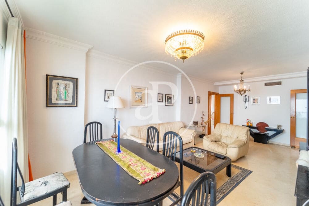 3 soverom Leilighet til salgs i Benidorm med svømmebasseng - € 660 000 (Ref: 9978956)
