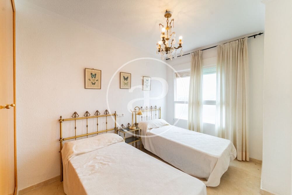 3 soverom Leilighet til salgs i Benidorm med svømmebasseng - € 660 000 (Ref: 9978956)