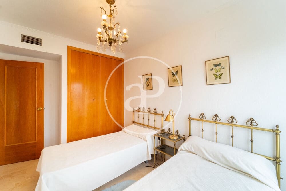 3 soverom Leilighet til salgs i Benidorm med svømmebasseng - € 660 000 (Ref: 9978956)