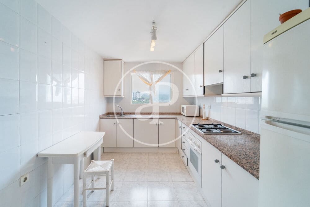 3 soverom Leilighet til salgs i Benidorm med svømmebasseng - € 660 000 (Ref: 9978956)