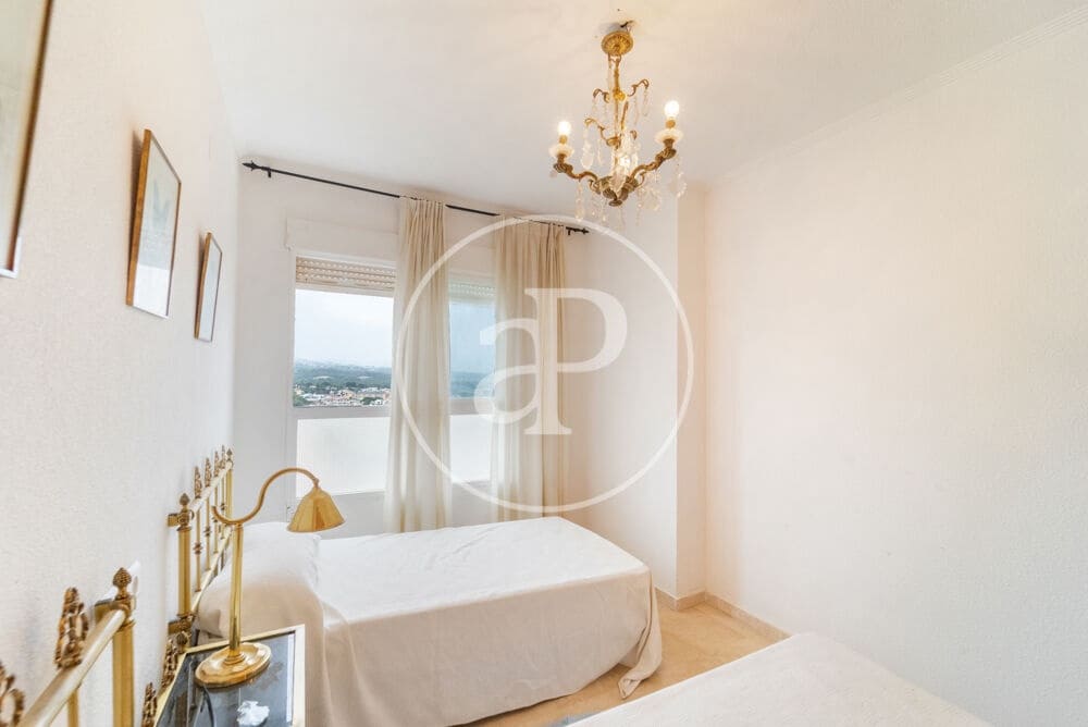 3 soverom Leilighet til salgs i Benidorm med svømmebasseng - € 660 000 (Ref: 9978956)