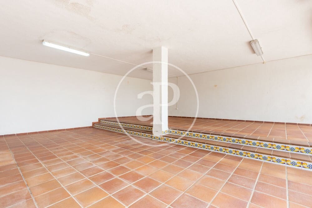 Grond te koop in Chiva - € 240.000 (Ref: 9978957)