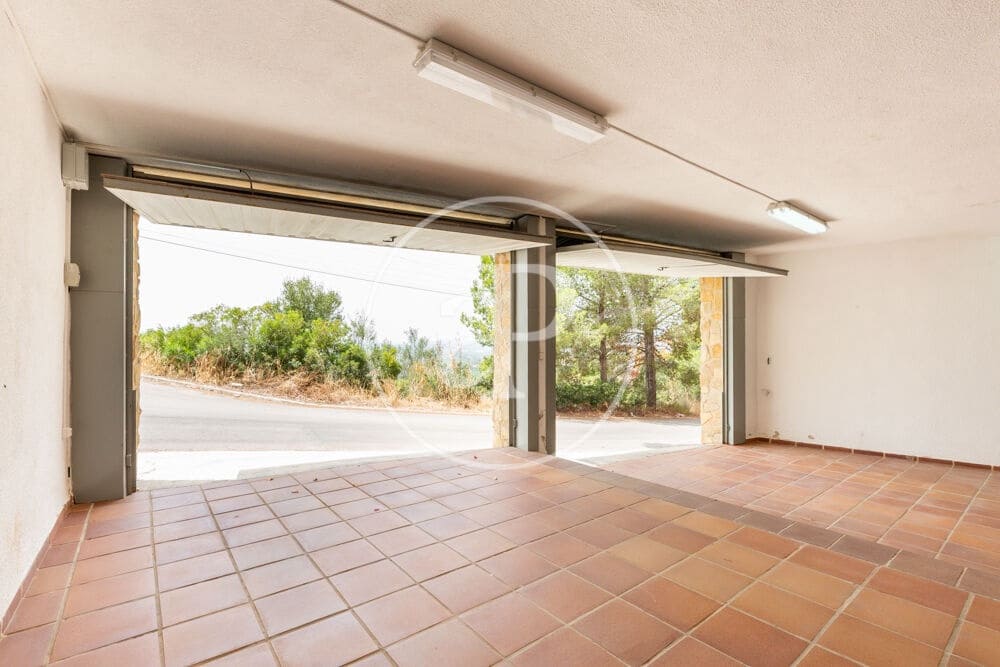Grond te koop in Chiva - € 240.000 (Ref: 9978957)