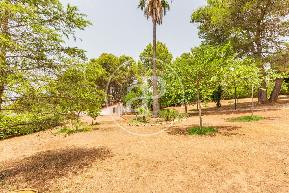 Grond te koop in Chiva - € 240.000 (Ref: 9978957)