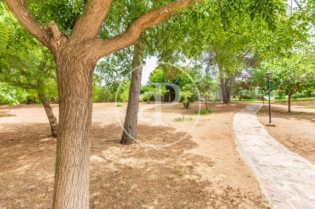 Grond te koop in Chiva - € 240.000 (Ref: 9978957)