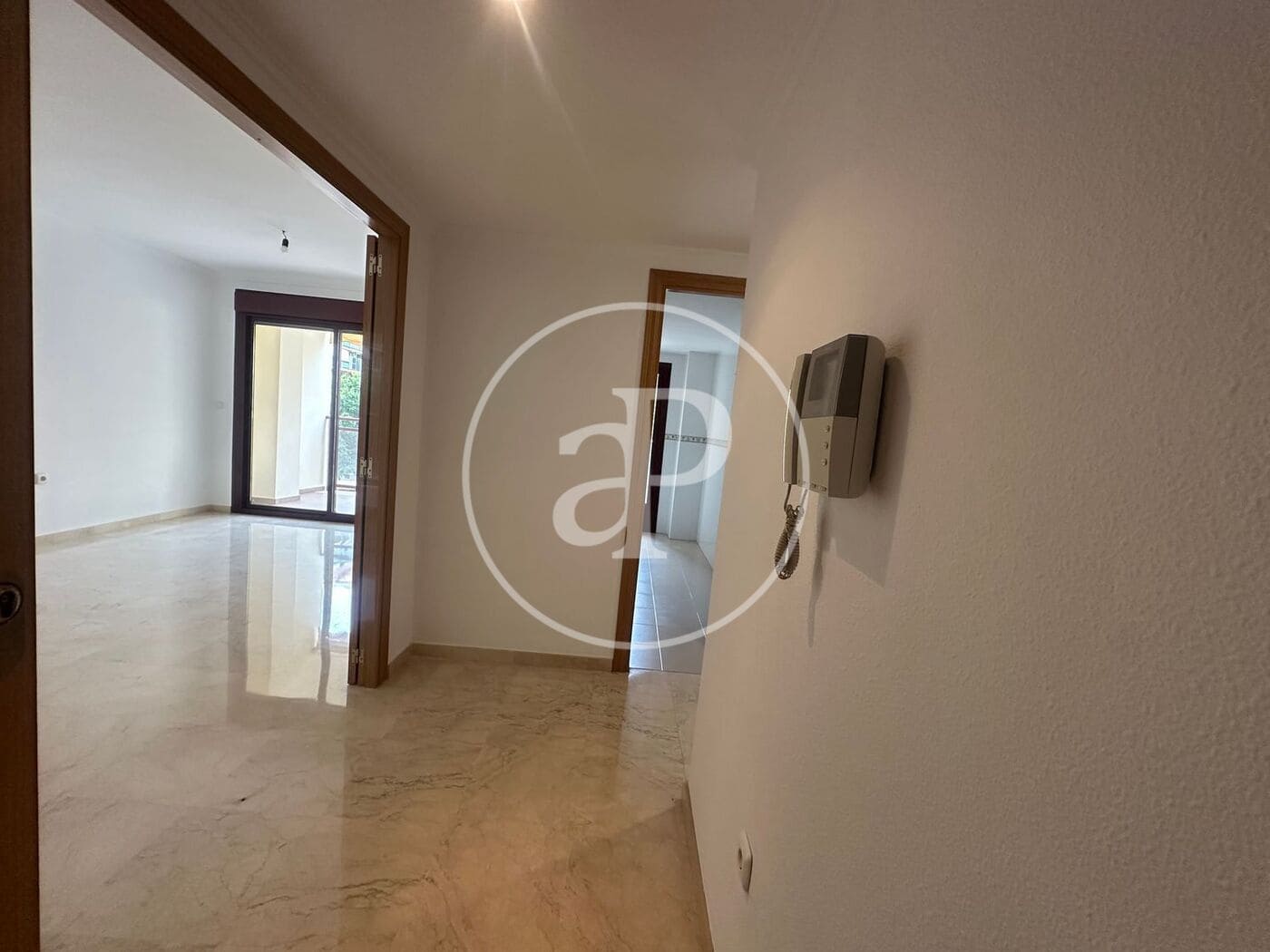 2 bedroom Apartment for rent in Valencia city with pool garage - € 2,000 (Ref: 9978958)
