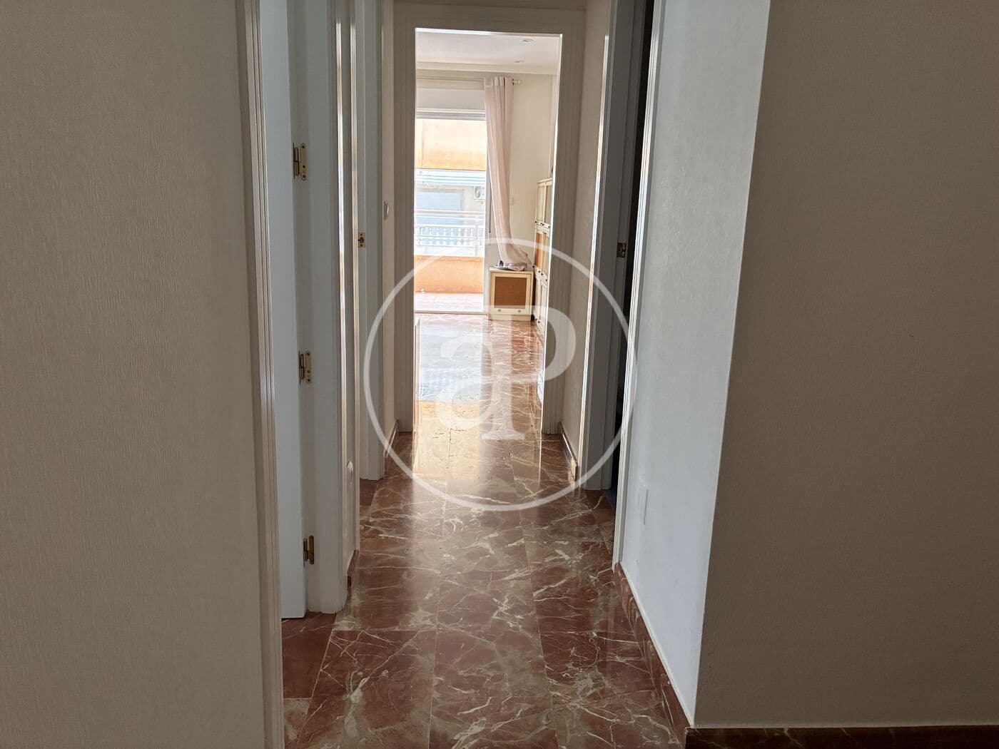 2 Zimmer Apartment zu vermieten in Alicante / Alacant Stadt mit Pool - 1.100 € (Ref: 9983078)