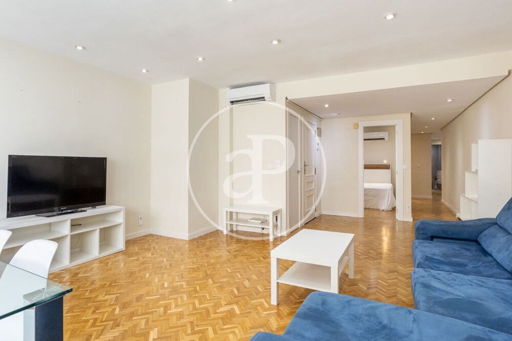 2 quarto Apartamento para arrendar em Valencia cidade - 1 300 € (Ref: 9983079)