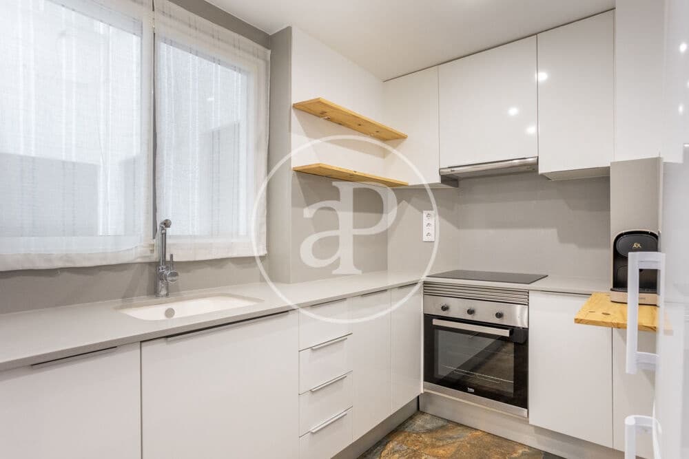 2 quarto Apartamento para arrendar em Valencia cidade - 1 300 € (Ref: 9983079)