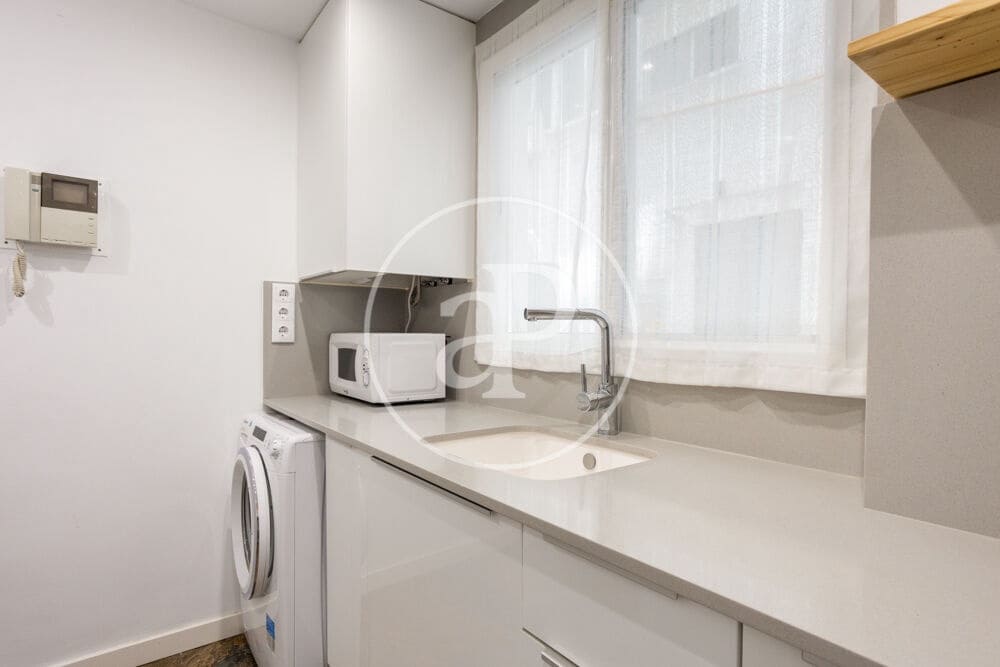 2 quarto Apartamento para arrendar em Valencia cidade - 1 300 € (Ref: 9983079)