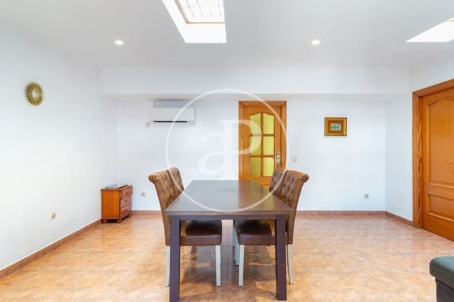 3 sypialnia Apartament na sprzedaż w El Carme, Miasto Walencja - 595 000 € (Ref: 9983080)