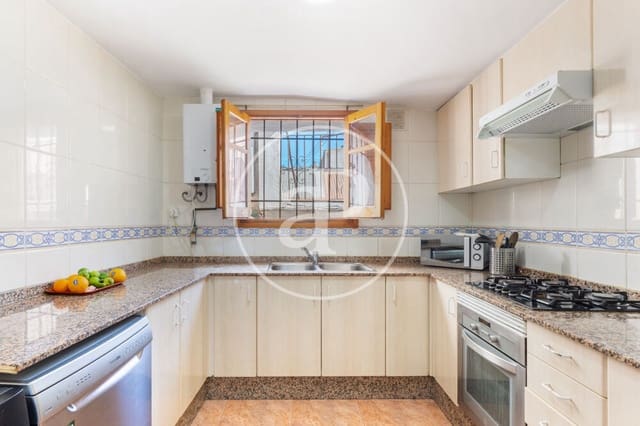 3 sypialnia Apartament na sprzedaż w El Carme, Miasto Walencja - 595 000 € (Ref: 9983080)