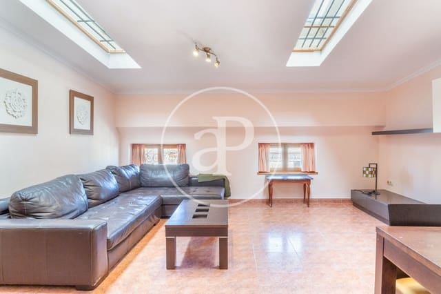 3 bedroom Apartment for sale in El Carme, Valencia city - € 550,000 (Ref: 9983080)