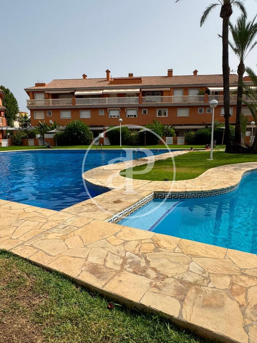 1 slaapkamer Appartement te huur in Javea / Xabia met zwembad garage - € 850 (Ref: 9983081)