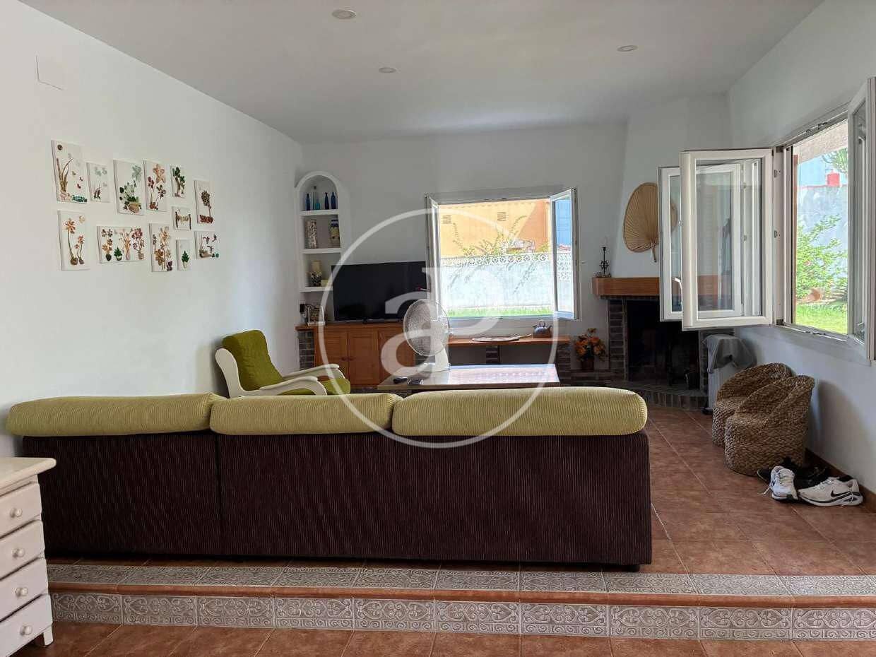 Chalet de 4 habitaciones en Alcossebre en venta - 395.000 € (Ref: 9983082)