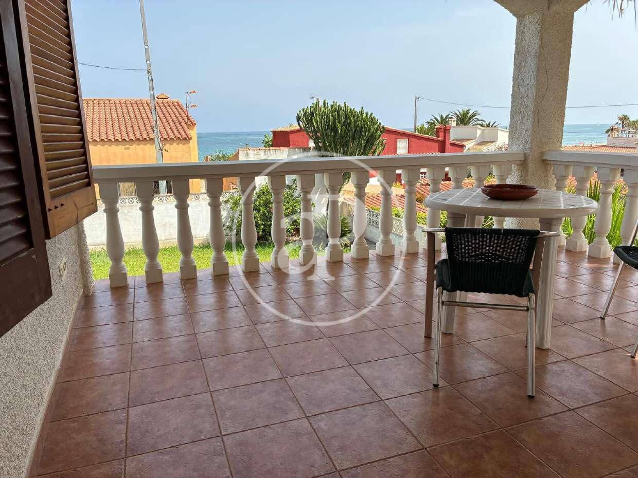 Chalet de 4 habitaciones en Alcossebre en venta - 395.000 € (Ref: 9983082)